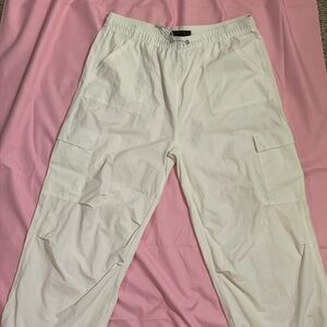 Brand New
No Boundaries 
White nylon cargo pants
Junior Size XXL (19)